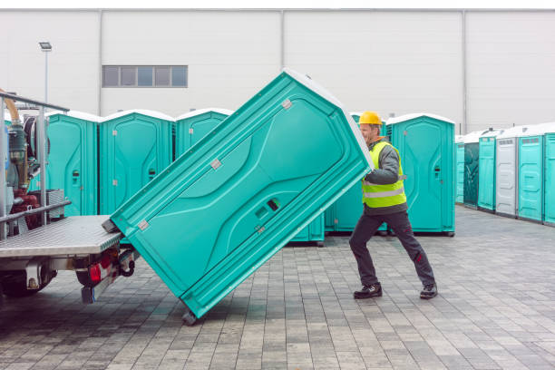 Best Porta potty delivery and setup  in Fairview Park, IN